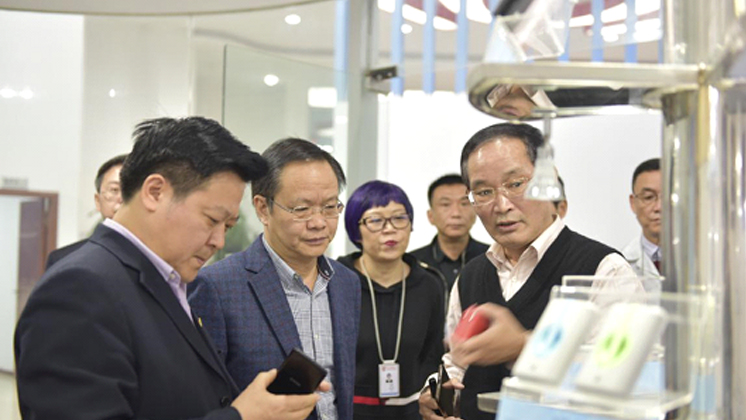 市長劉志仁、農行湖南省分行行長陶偉梁來公司調研