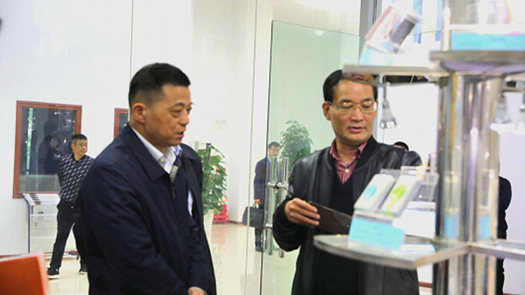 郴州市人大常委會(huì)黨組書記張愛國(guó) 來(lái)公司視察調(diào)研